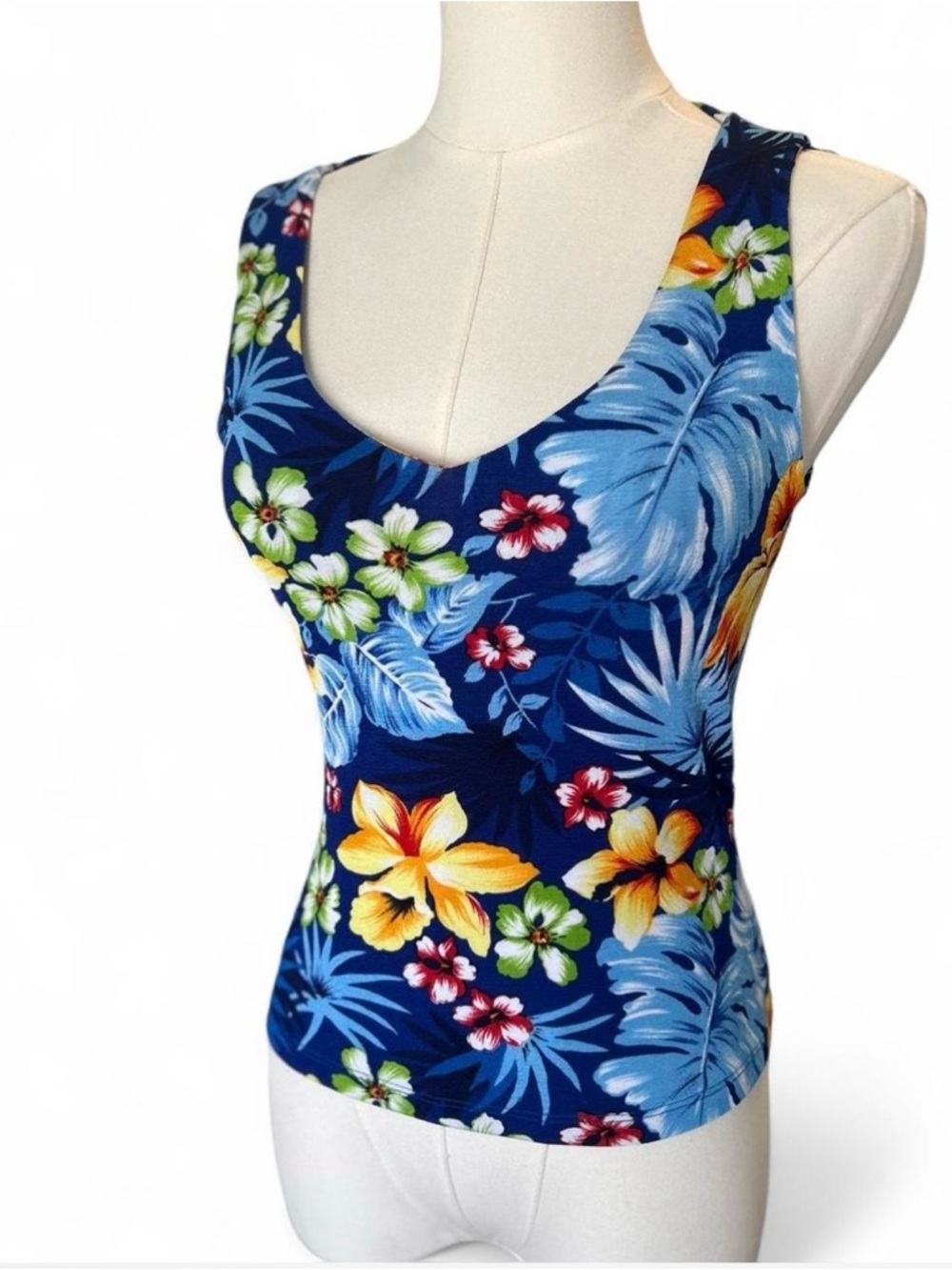 Vintage Y2K Surfer Hawaiian Polynesian Floral Stretchy Tank Top Woman’s Size L